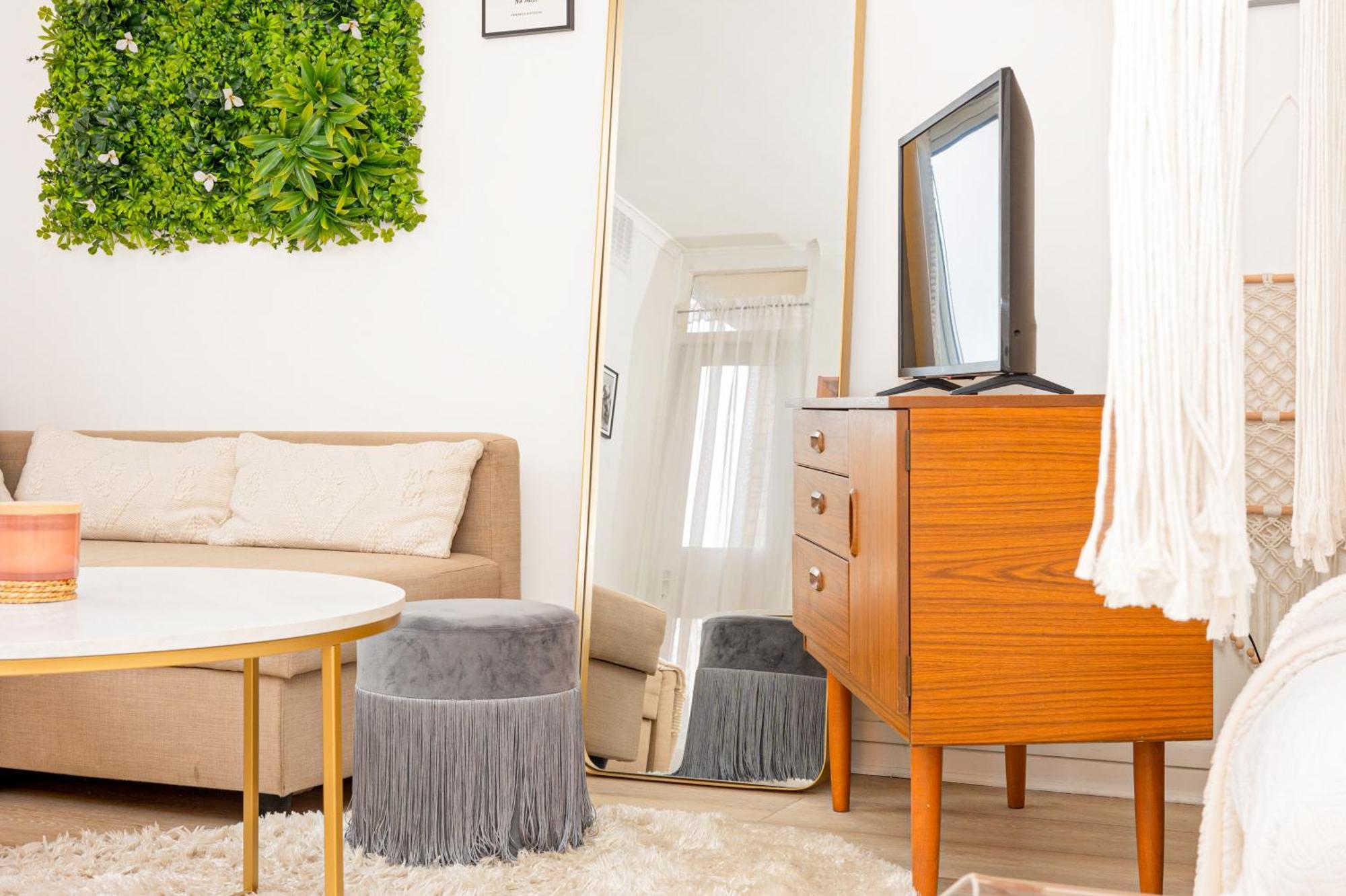 Charming Studio With Balcony In Putney, 5 Min Tube Londra Esterno foto