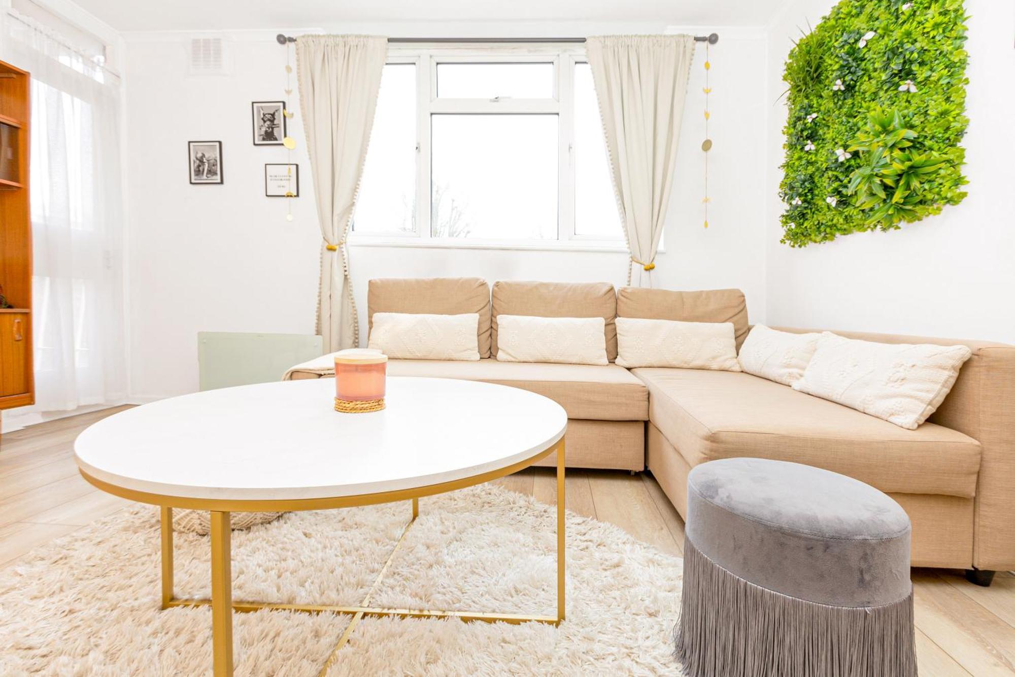 Charming Studio With Balcony In Putney, 5 Min Tube Londra Esterno foto